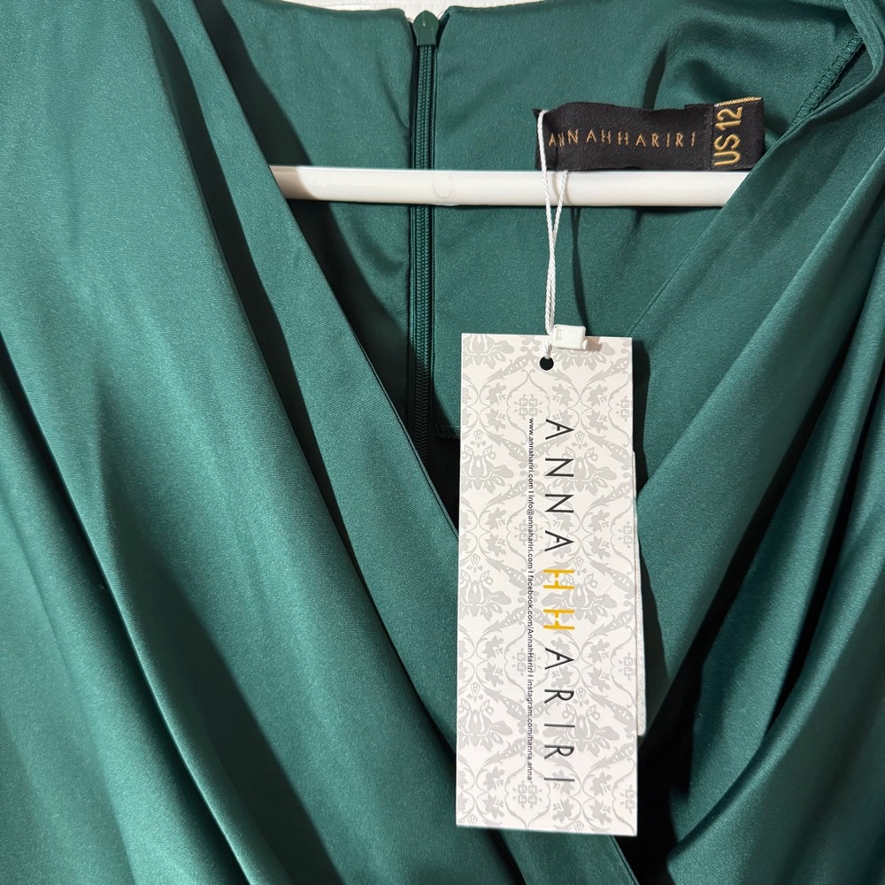 Annah Hariri Elegant Green Maxi Dress, Size 12 - Picture 3 of 3